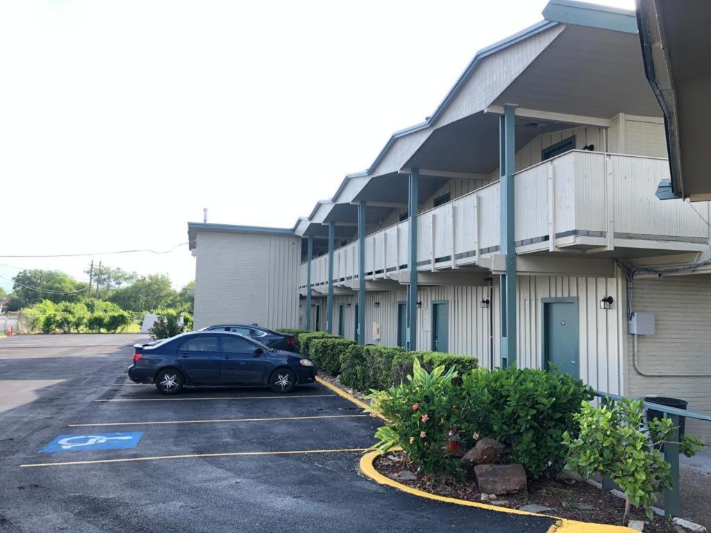 Safari Inn Motel コーパスクリスティ エクステリア 写真